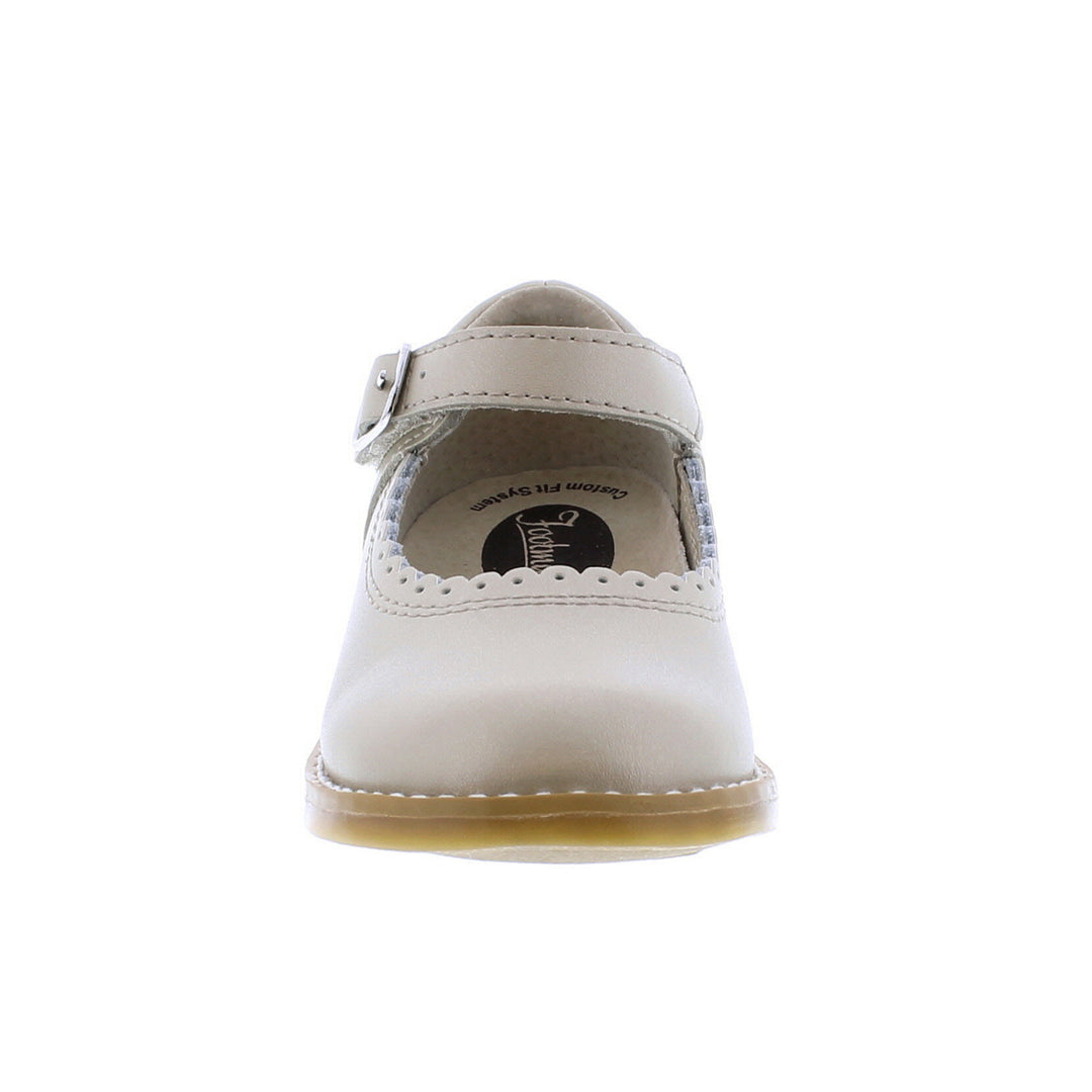 Footmates Allie – Soft Gold Leather Dress Shoe