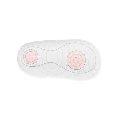 A look at the cushioned collar and supportive heel for stability.
