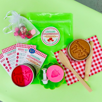 Simon Says Play – Baker’s Edition: Louisiana Strawberries Playdough Kit